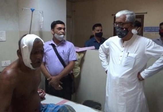 Deadly attack on CPI-M supporters in Dhanpur area, former CM Manik Sarkar met Injured man
